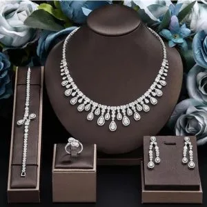 438e13dbb9bdd231bcbcaf2ef8df0338