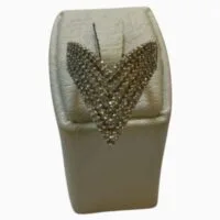 انگشتر جواهر مثلثی