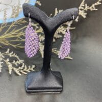 گوشواره آویز بنفش